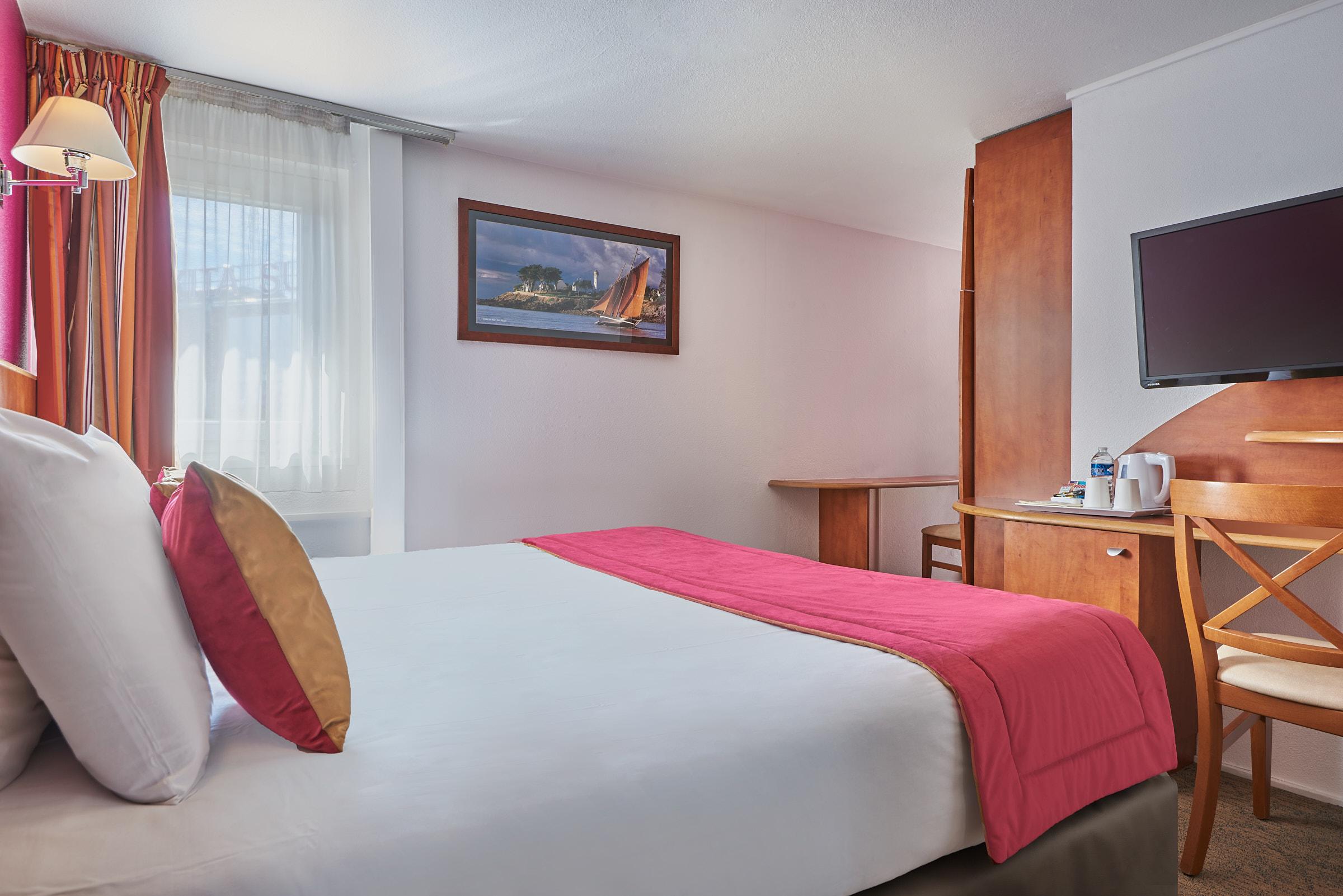 Kyriad Paris Sud Les Ulis Courtaboeuf Экстерьер фото