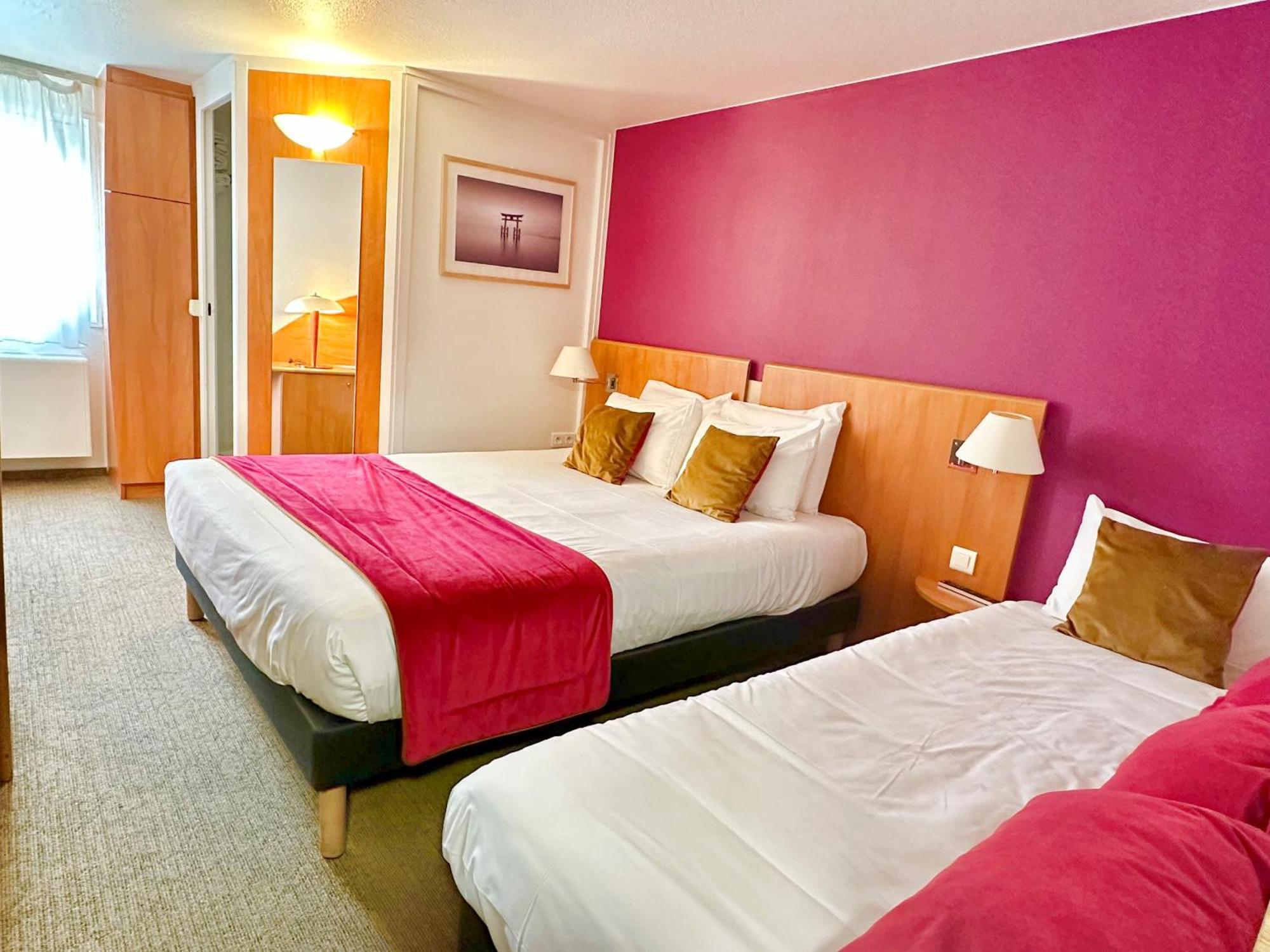 Kyriad Paris Sud Les Ulis Courtaboeuf Экстерьер фото