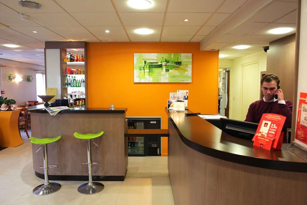 Kyriad Paris Sud Les Ulis Courtaboeuf Интерьер фото